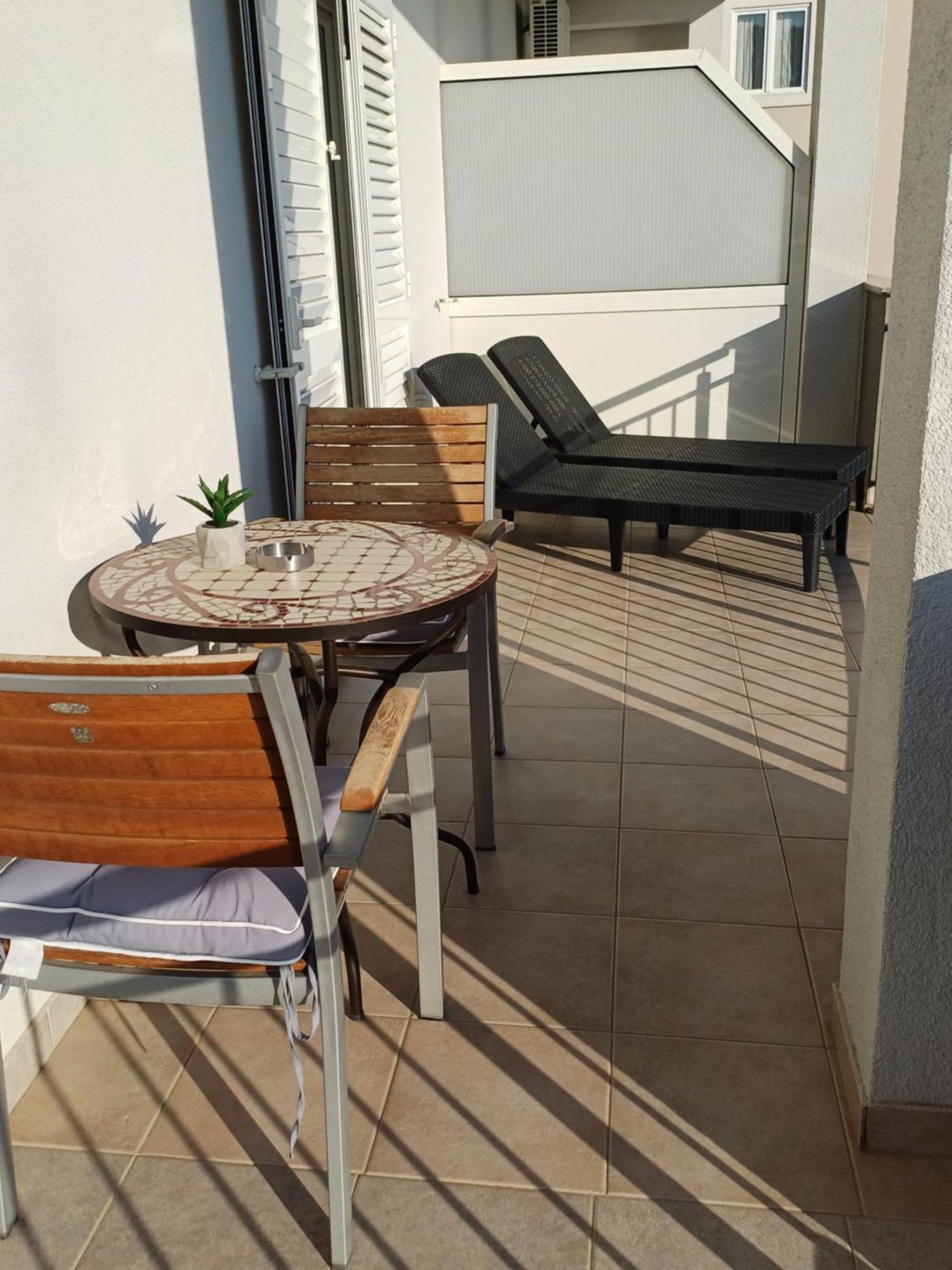 Apartments Jure Miljak 珀德垂那 外观 照片