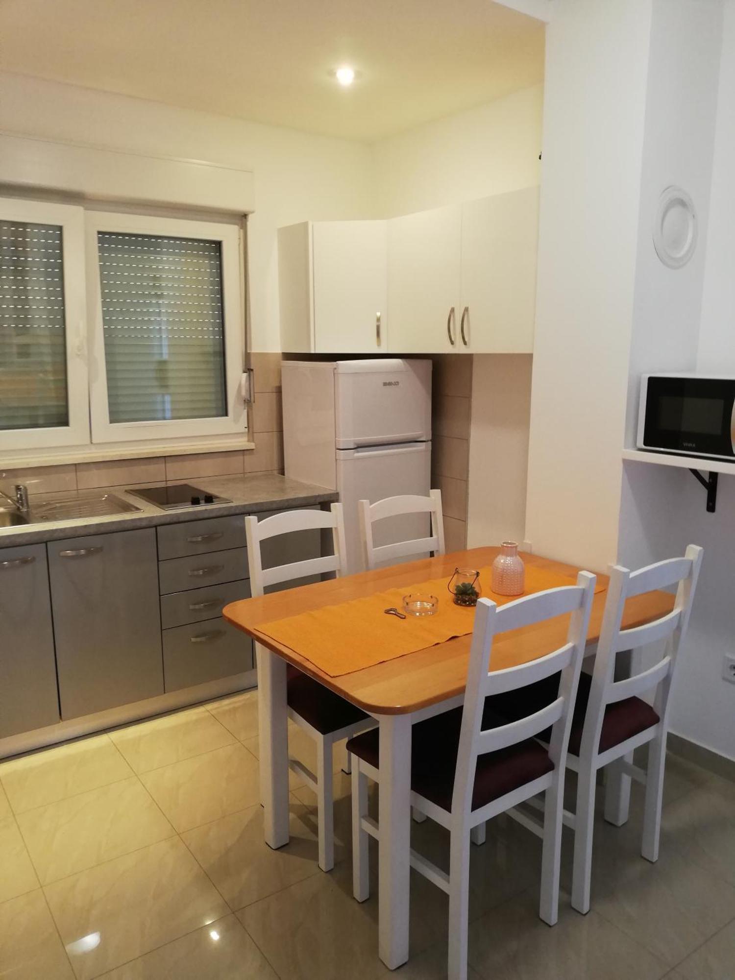 Apartments Jure Miljak 珀德垂那 外观 照片